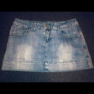 Streetwear Society stretchy denim skirt